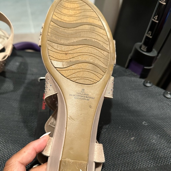 Dress Sandals with Bling - Picture 6 of 7